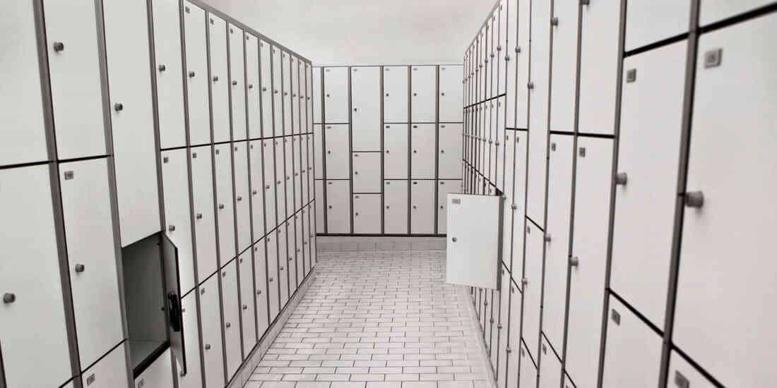 Des casiers adaptés aux piscines et aux milieux humides Vestimetal